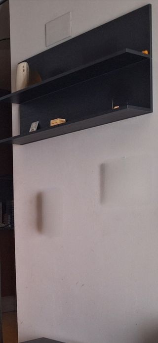 Mesa comedor + mueble y estanterías