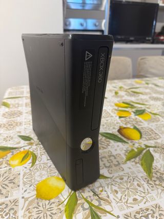 Xbox 360 Slim Nera