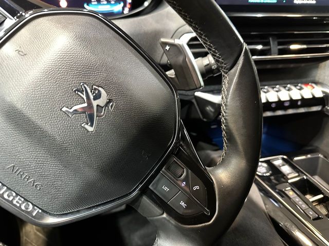 Peugeot 3008 Hybrid 225 e-EAT8 Allure Pack