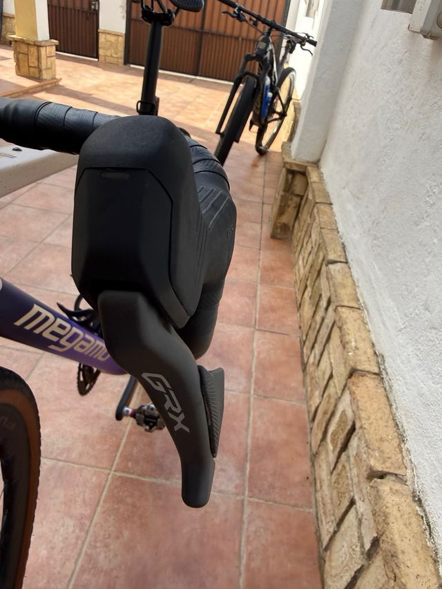 Megamo Silk GRX Di2 Gravel Bike