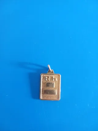 Medalla chapada en oro