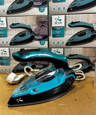 Plancha de Viaje Oryx 1100W Teflón