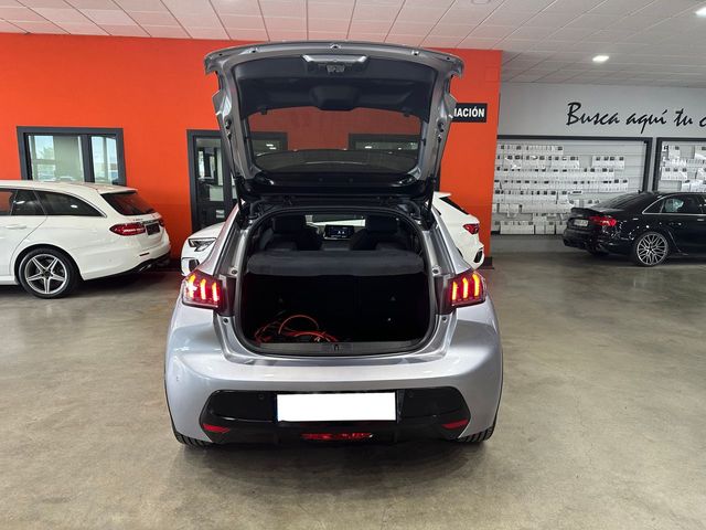 Peugeot 208 GT HYBRID 136 eDCS6