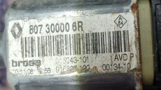 MOTOR ELEVALUNAS DEL DERECHO RENAULT MEGANE 3 2010