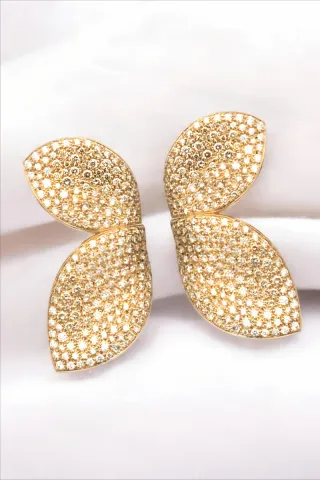 Pendientes dorados con circonitas