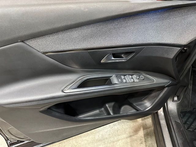 Peugeot 3008 Hybrid 225 e-EAT8 Allure Pack