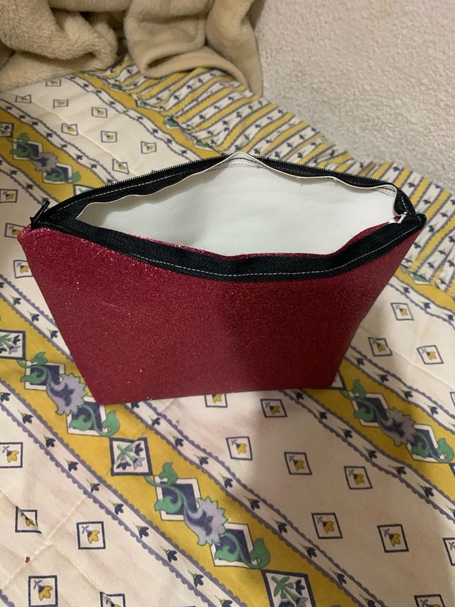 Bolso de maquillaje brillante rosa/rojo