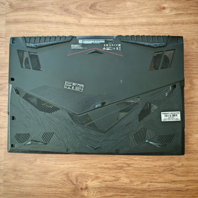 Portátil MSI GE75 Raider 10SFS Alta Gama