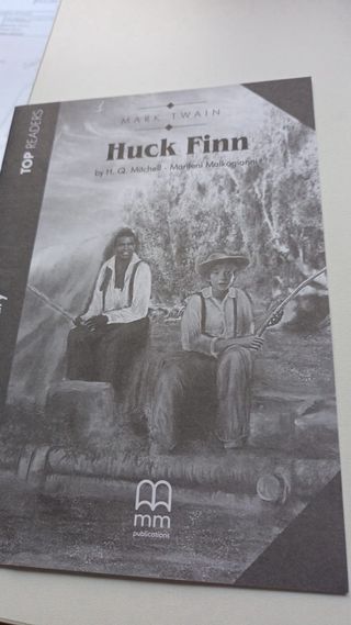 (2).Huck Finn.(Libro).(Readers)