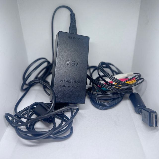 PlayStation 2 Slim Nera completa + 5 giochi