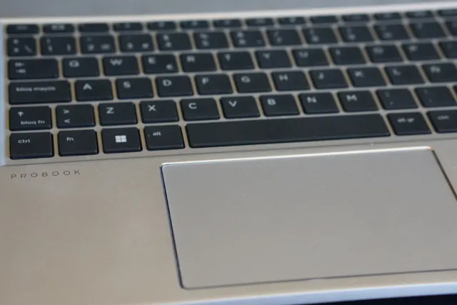 HP ProBook G9 - Como Nuevo