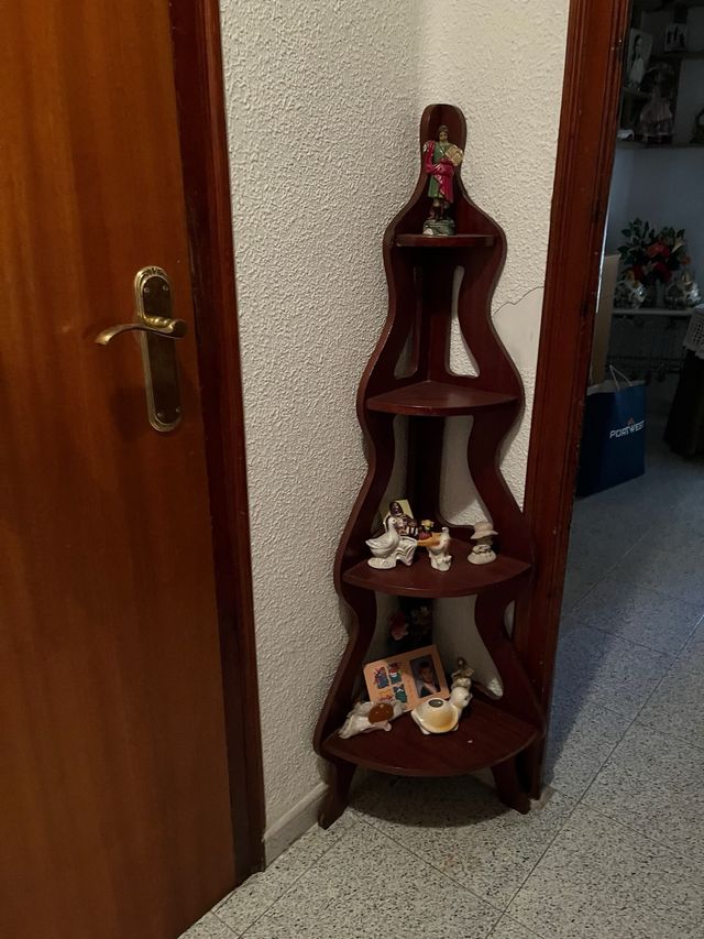 Mensola angolare in legno