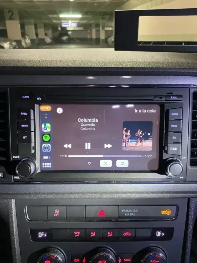 ✅ Radio Seat LEON 3