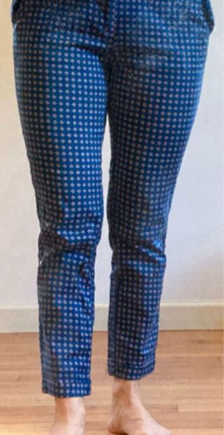 Pantalón Sfera azul con estampado