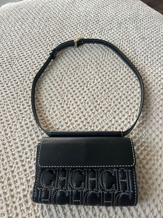 Riñonera Carolina Herrera Negra