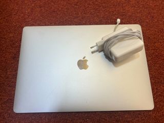 MacBook Pro 16 2019 i9 16GB