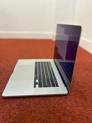 MacBook Pro 16 2019 i9 16GB