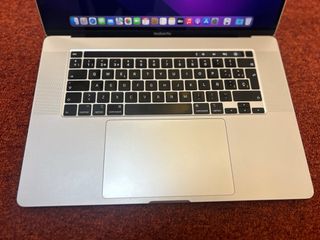 MacBook Pro 16 2019 i9 16GB