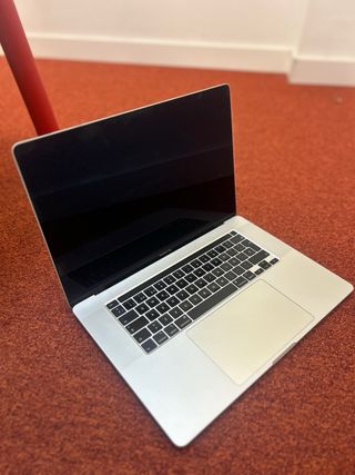 MacBook Pro 16 2019 i9 16GB