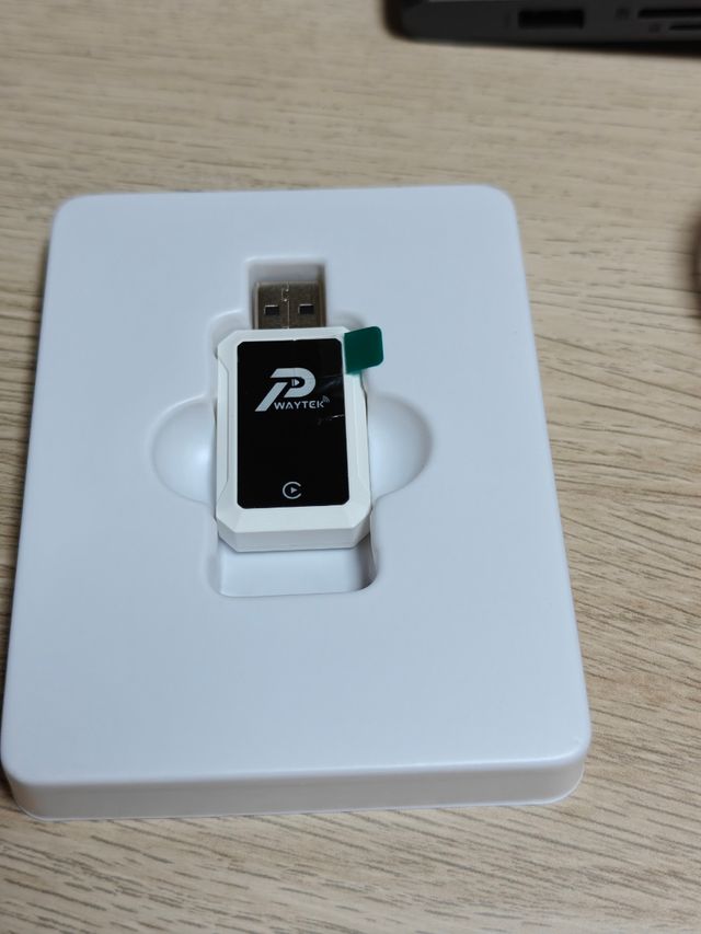 Adaptador CarPlay PWAYTEK Inalámbrico