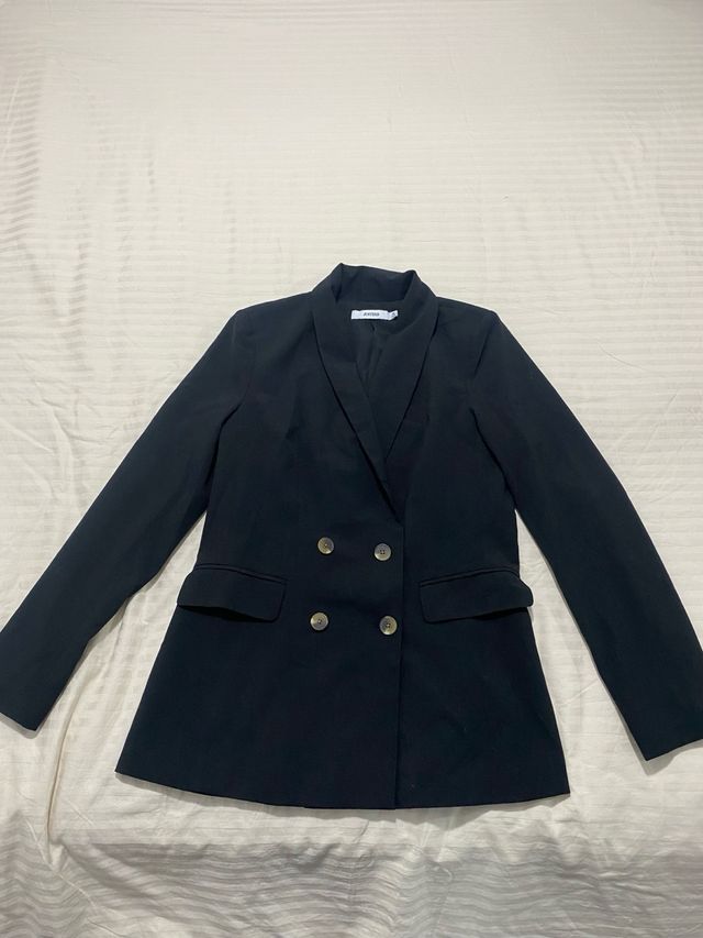 Blazer negro doble botonadura