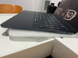 MacBook Air 13 M2 2022 Azul Medianoche