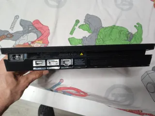 PS4 (PlayStation 4) Slim 1tb+ 2 Mandos + juegos