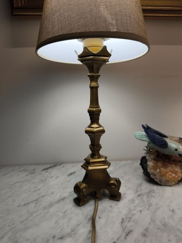 Lámparas de mesa hachero