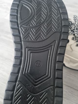 Zapatillas Novkfashion Blancas y Negras para mujer