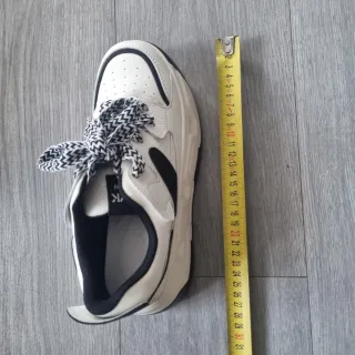 Zapatillas Novkfashion Blancas y Negras para mujer