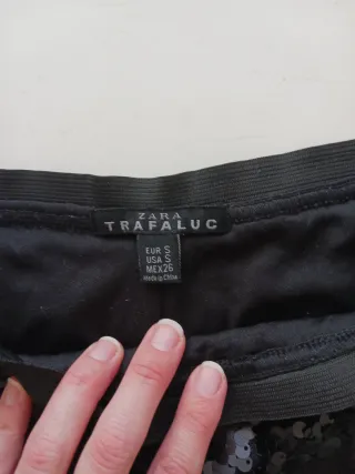 Pantalón corto lentejuelas mujer Trafaluc Talla S