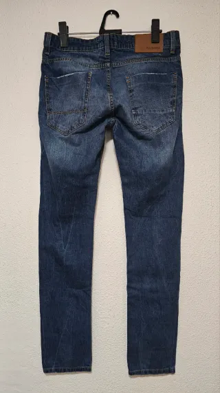 Vaqueros Pull&Bear hombre, talla 42