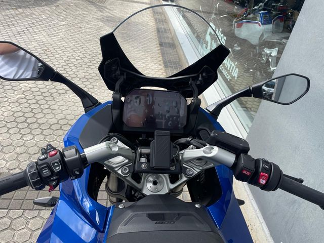 DASMOTO vende BMW R 1300 RS(2025) con 500 km