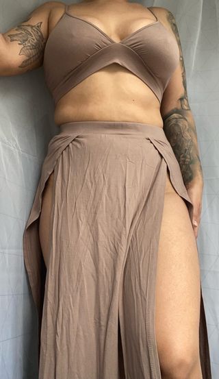 Conjunto falda y top beige/marrón