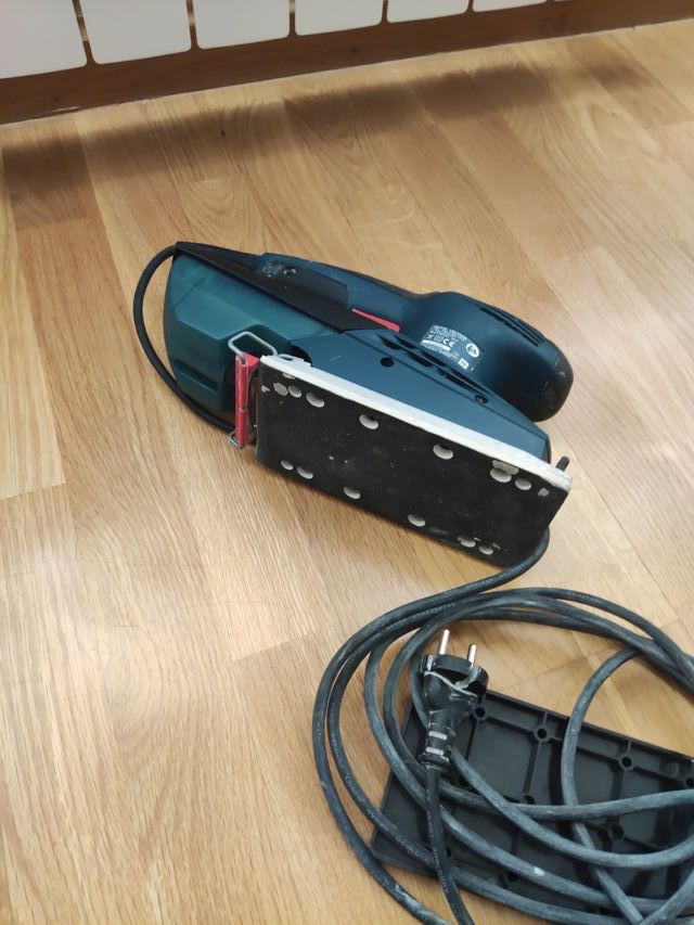 Lijadora Bosch GSS 23 AE