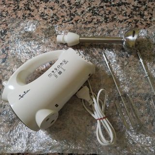 Batidora Jata 400W con Accesorios