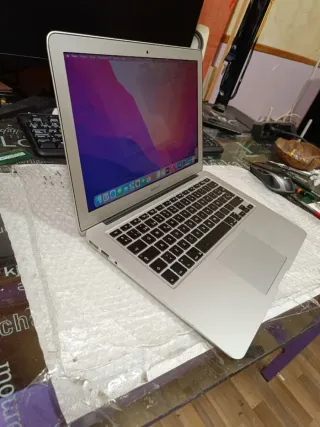 MacBook Air A1466 Plata 2017