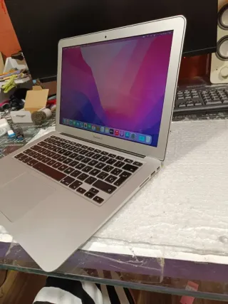 MacBook Air A1466 Plata 2017