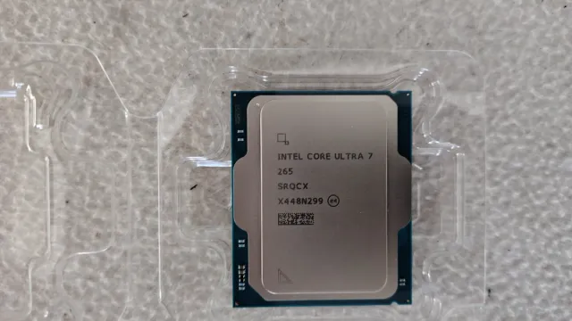 Procesador Intel Core Ultra 7 265 20 núcleos