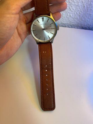 Reloj Skyline Correa Marrón y Esfera Plateada