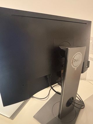 2 Monitores Dell P2418D como nuevos