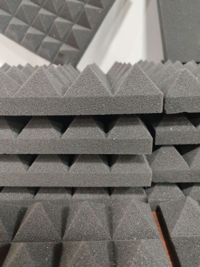 Espumas Insonorizantes Acústicas Negras