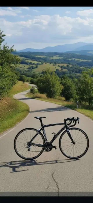 Bicicleta de carretera negra MMR talla S
