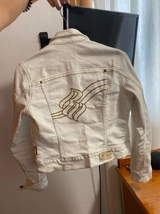 Chaqueta vaquera blanca