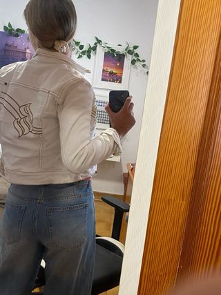 Chaqueta vaquera blanca