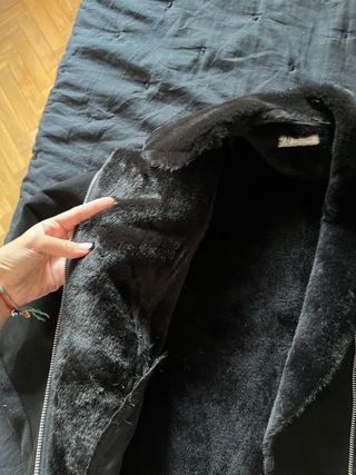 Chaqueta negra forrada talla L
