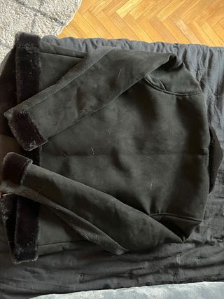 Chaqueta negra forrada talla L