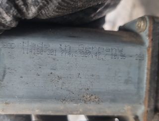 MOTOR ELEVALUNAS DELANTERO DERECHO AUDI A4 1998