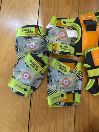 Patines infantiles con protecciones 