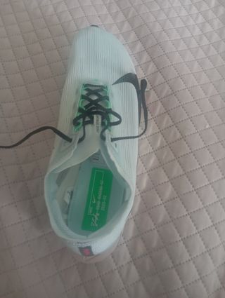 Nike Strakfly 2